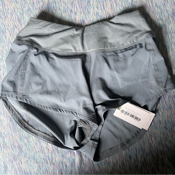 Tasc ladies shorts - Picture 1 of 2